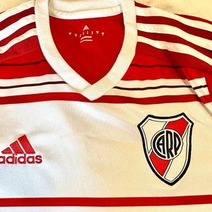 River Plate Away Jersey 2016/2017 (small)